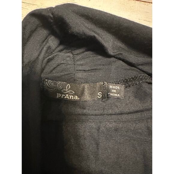 PrAna Foundation Munra Wrap Cardigan Women's Small Black Athletic Modal NWOT - Picture 3 of 4